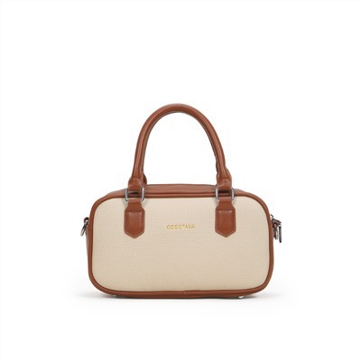 Tangan wanita yang trendi